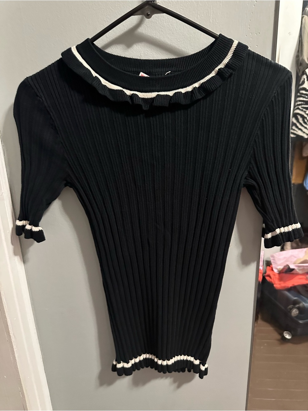 Kate Spade ♠️ Black Top with White Trim S